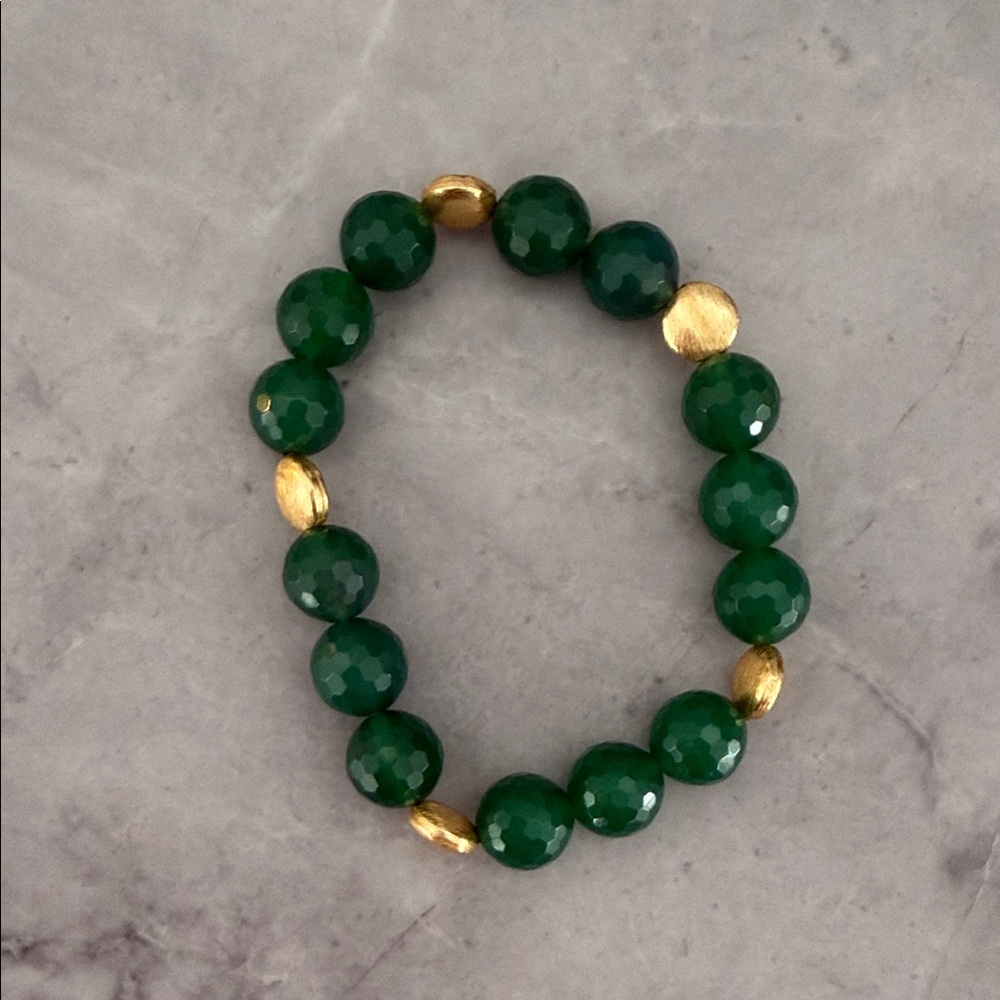 Elegant Green and Gold Beaded Bracelet